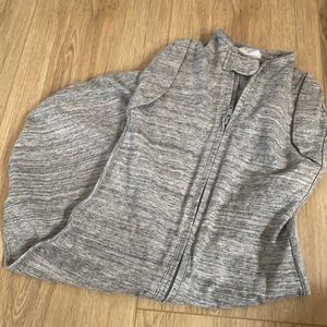 Grey 6-9 woombie sleep sack
